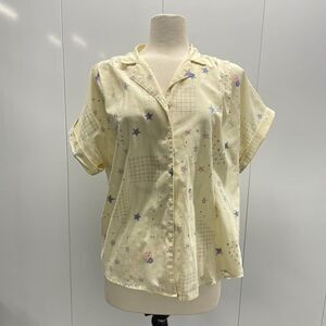 Vintage Tops & Co Light Yellow Button Down Shirt Size Large Classic Style